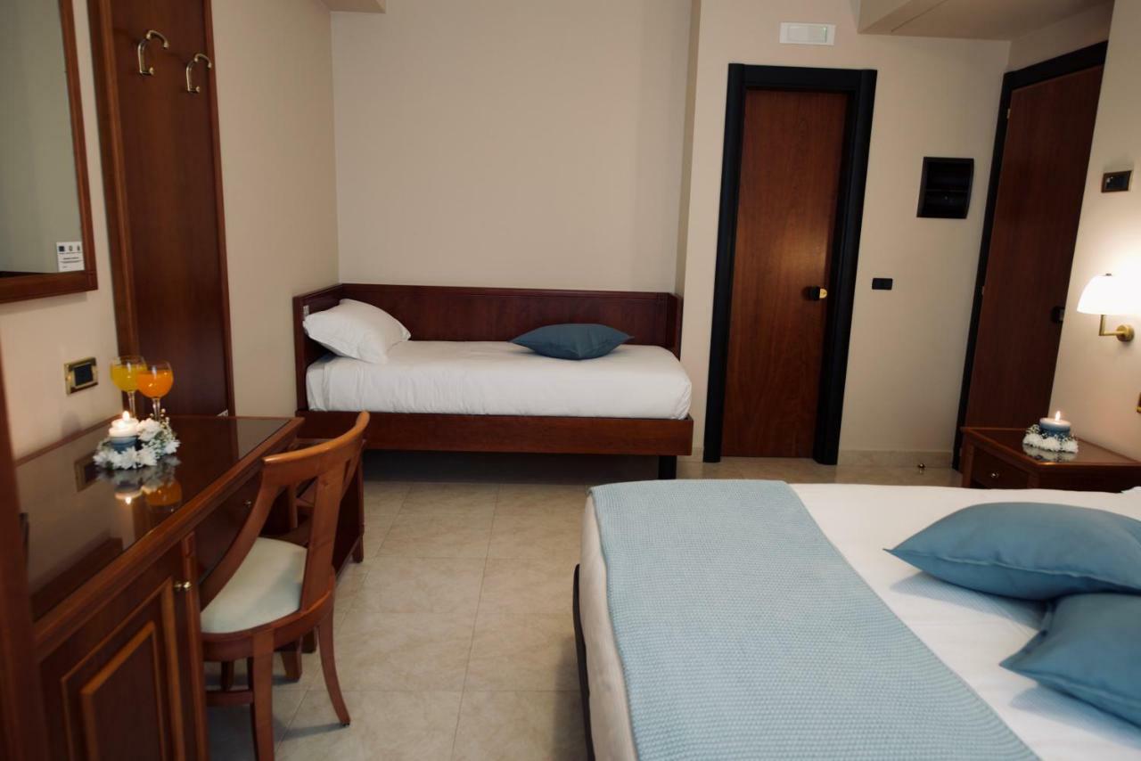 Hotel San Pio San Giovanni Rotondo Dış mekan fotoğraf